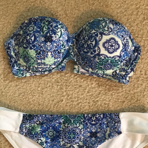 2-piece bikini swimwear - Picture 2 of 6